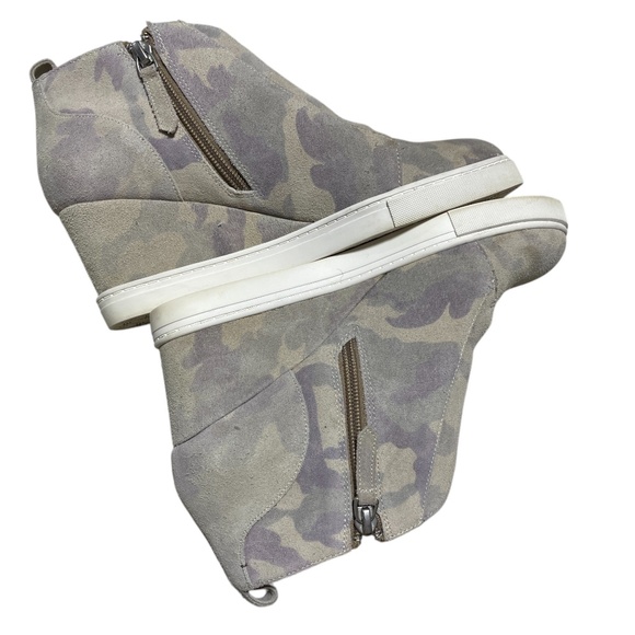 Linea Paolo 8 Camo Women's Booties Suede felicia Wedge Ankle Side Zip - Picture 8 of 9